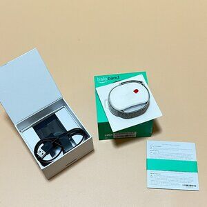 Amazon Halo Health Fitness tracker silver M